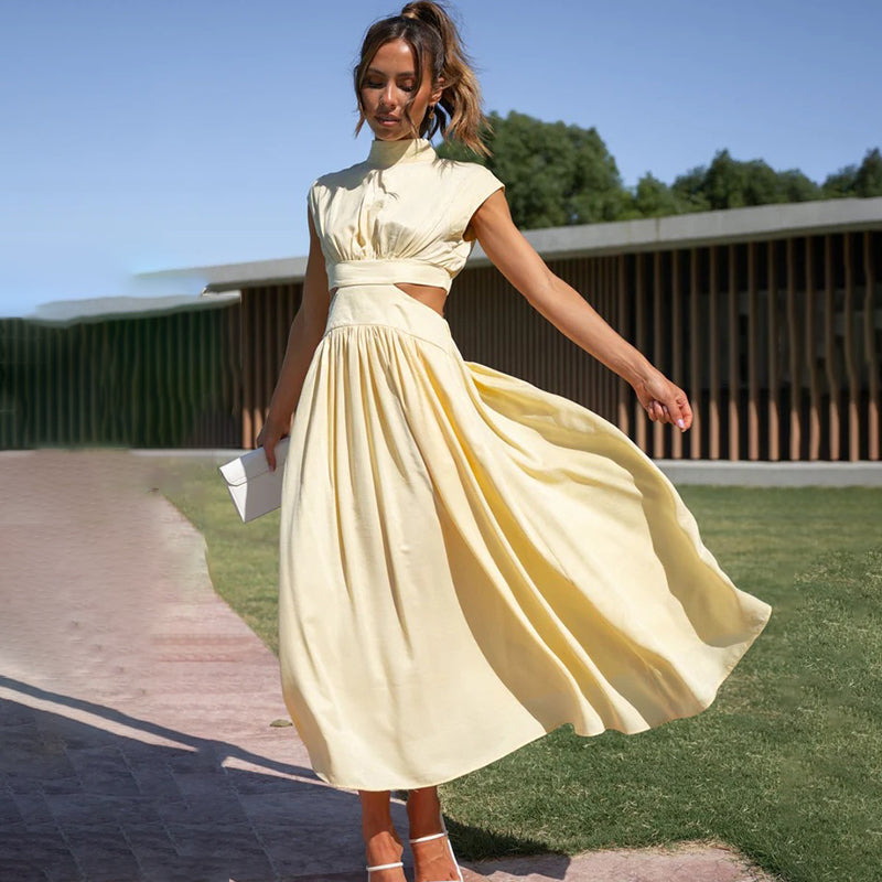 Amery™ | Timeless High-Neck Pleated Dress for Chic Appeal